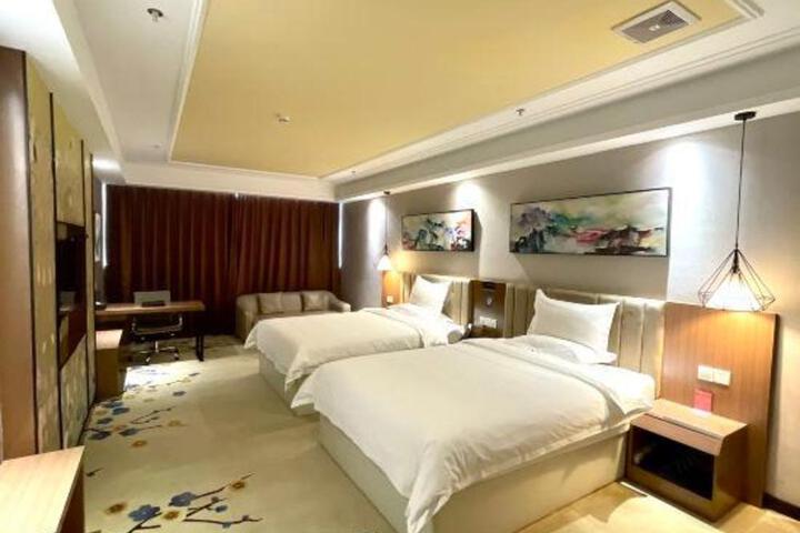 Jinxiu Xiangjiang Hotel (Foshan Jinsha)