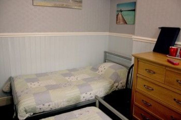 Room 19 of 35