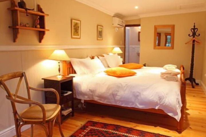 Room 5 of 50