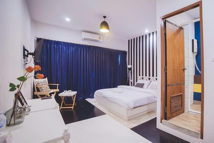 Room 22 of 52