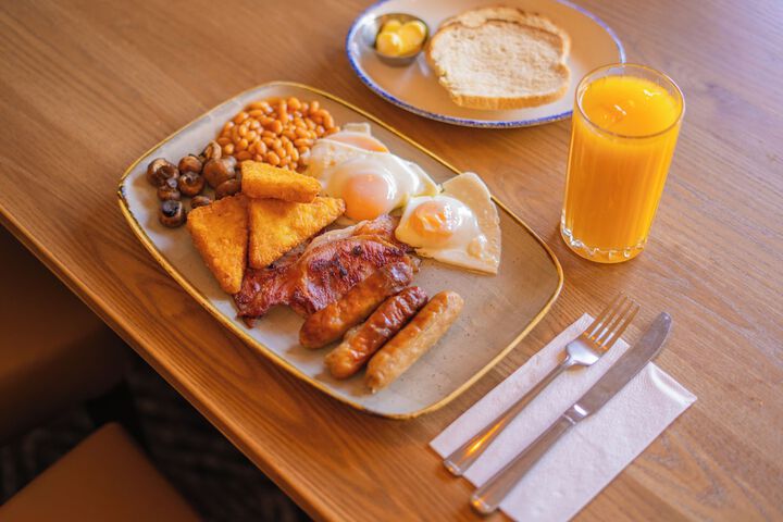 Breakfast/Coffee Service 23 of 27