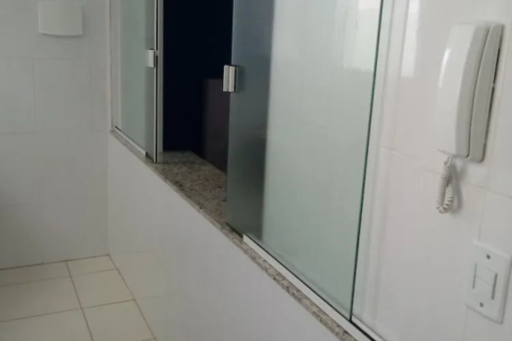 Room 18 of 35