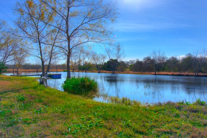 Property Grounds 31 of 35