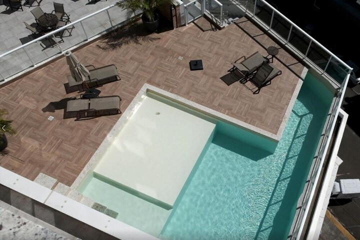 Pool 25 of 55