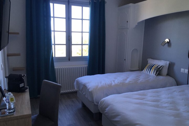 Room 19 of 66