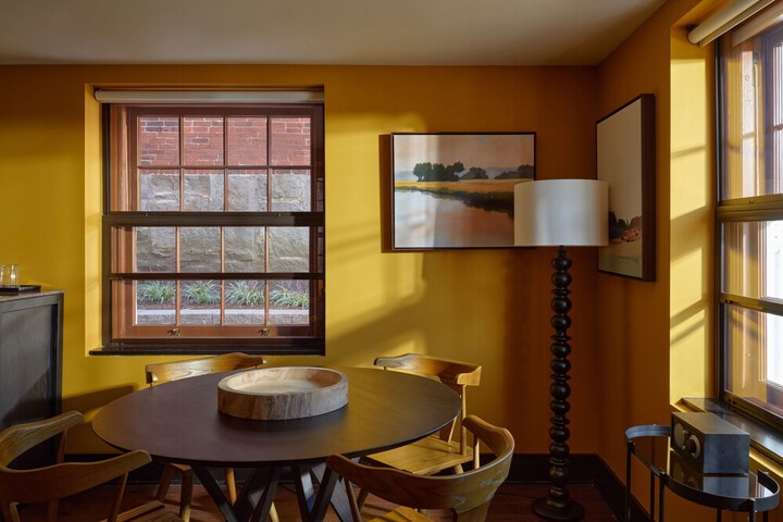 Room 14 of 30