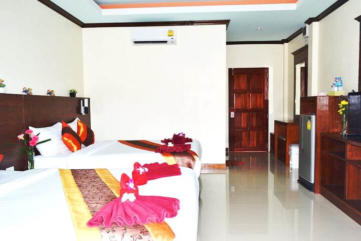 Room 16 of 68