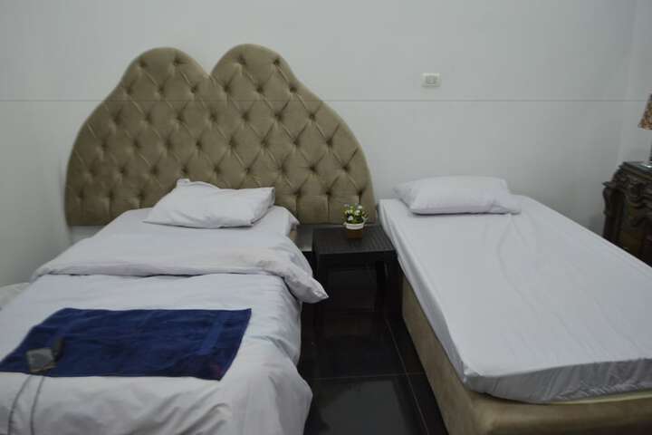 Room 7 of 29