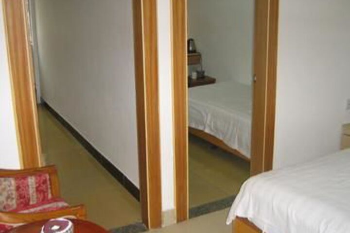Room 30 of 59