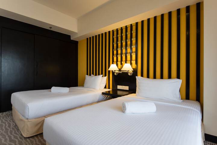 Room 20 of 77