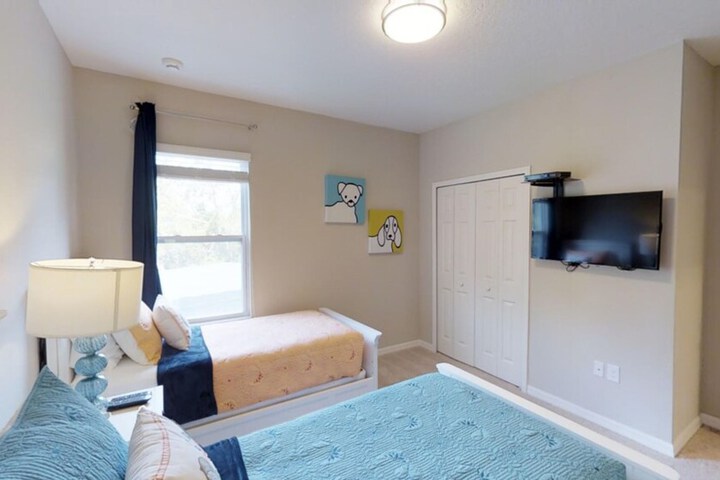 Room 8 of 57
