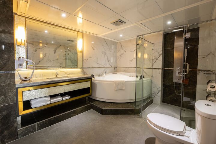 Bath Interior