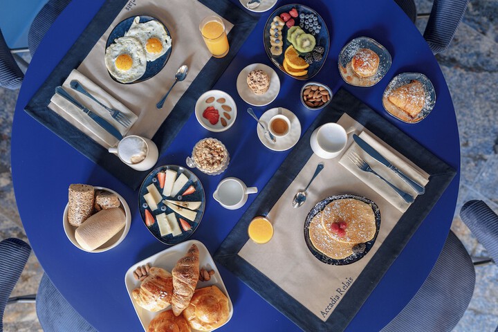 Breakfast/Coffee Service 63 of 69