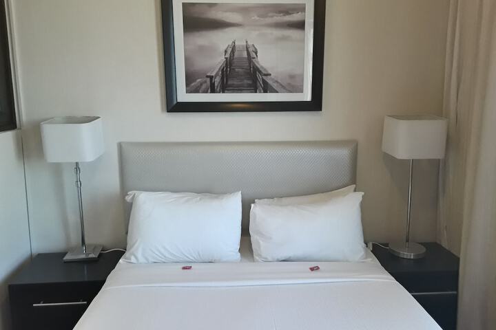 Room 7 of 40
