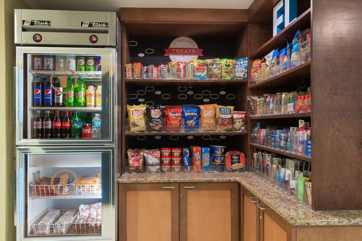 Snack bar