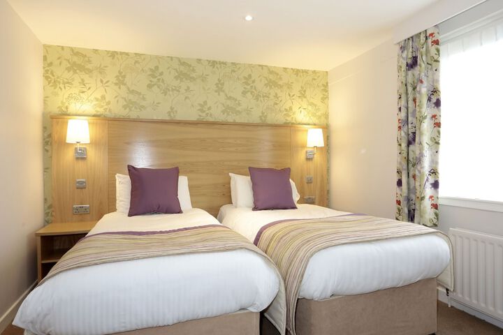 Room 3 of 81