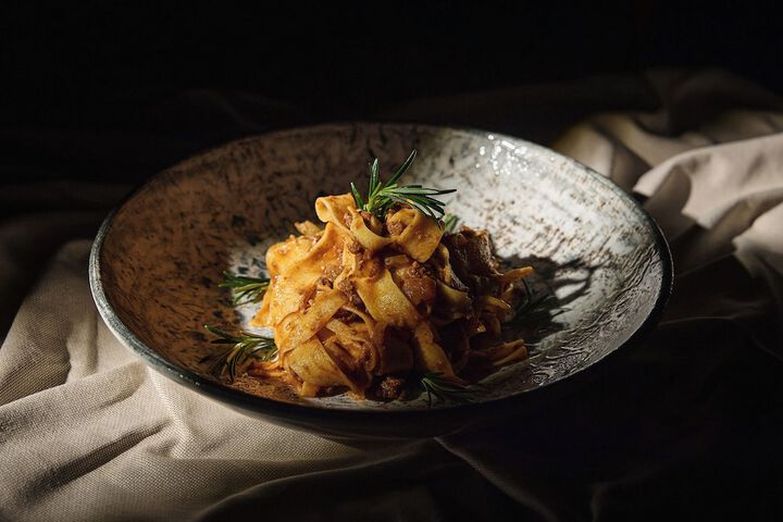Dining 101 of 121