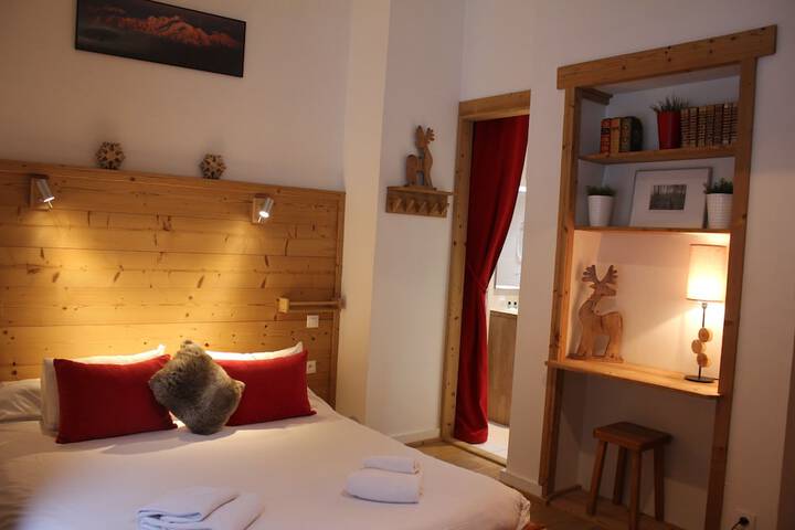 Room 30 of 83
