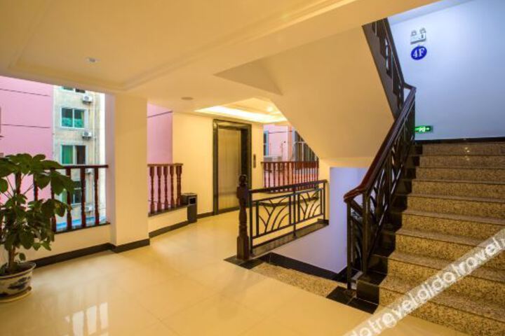 Hotel Interior 14 of 19