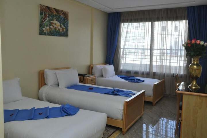 Room 12 of 43