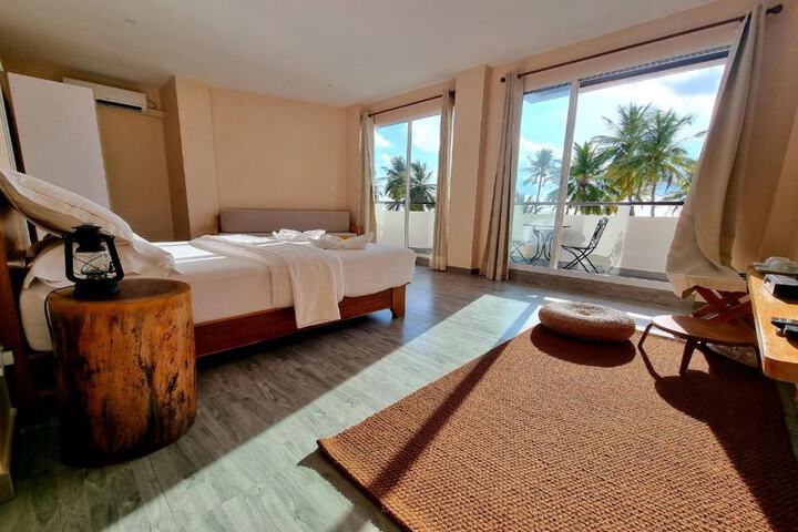 Room 3 of 14