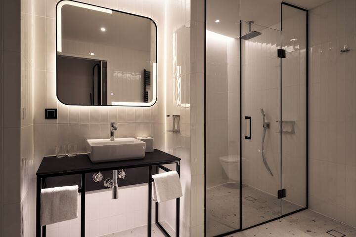 Room 45 of 52