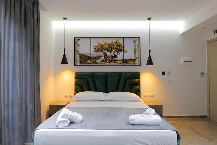 Room 14 of 137