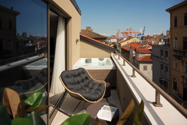 Terrace/Patio 36 of 69