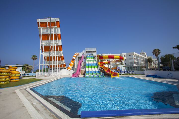 Pool 64 of 120