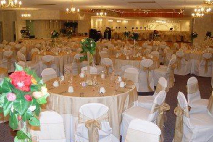 Ballroom/Hall 2 of 42