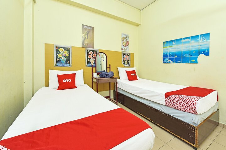 Room 30 of 43