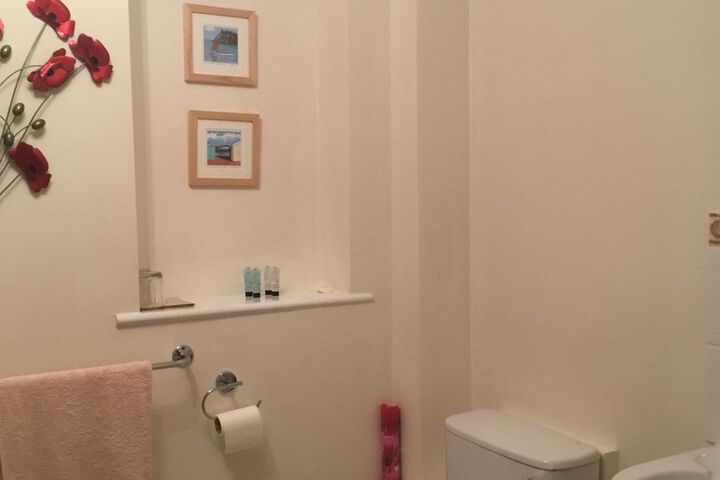 Room 5 of 35