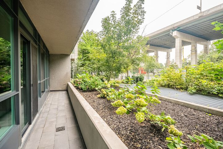 Terrace/Patio 226 of 330