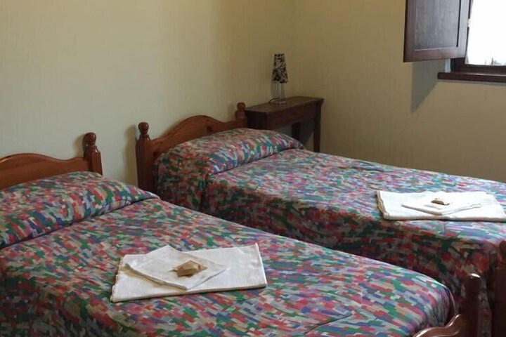Room 3 of 21