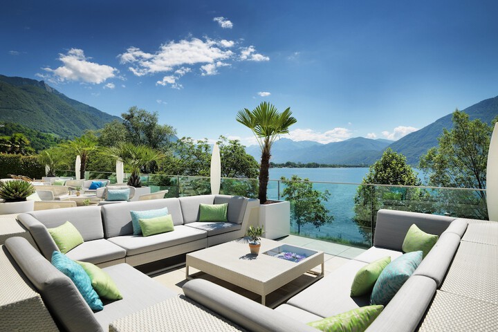 Terrace/Patio 68 of 70