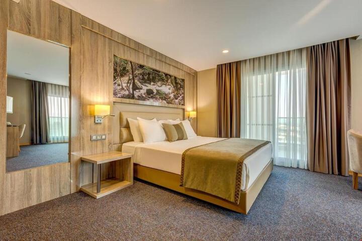 Suite Room