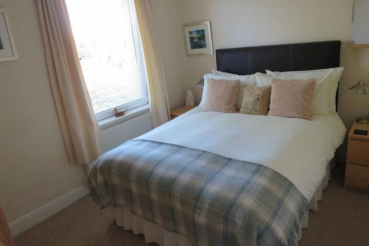Room 6 of 19