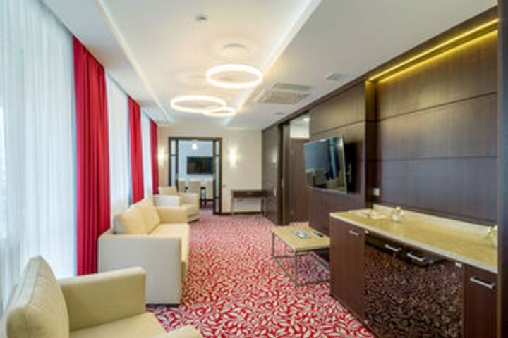 Room 25 of 57