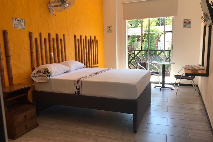 Room 8 of 22