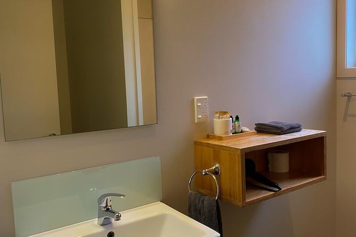 Room 43 of 46
