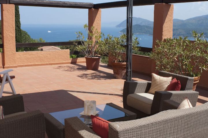 Terrace/Patio 10 of 72