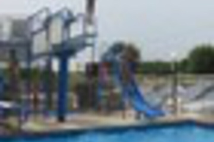 Pool 194 of 216