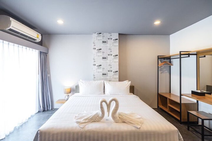 Room 26 of 37
