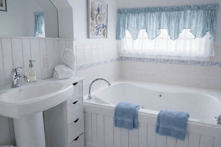 Bathroom Interior Photo