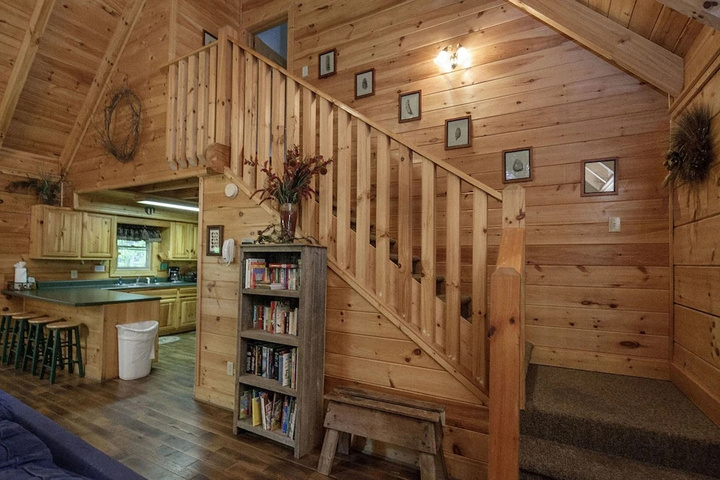 Room 2 of 18