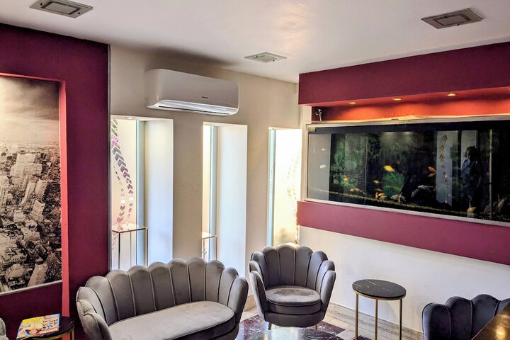 Hotel Interior 8 of 204