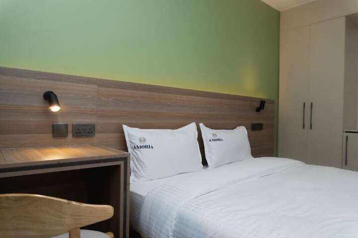 Room 2 of 16