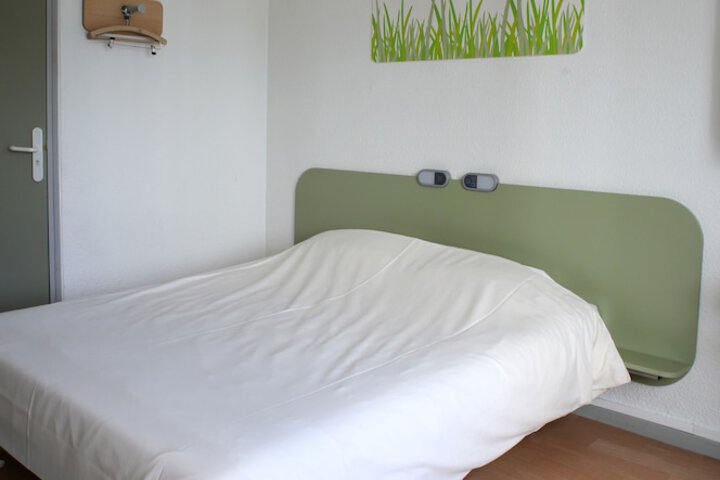 Room 10 of 59