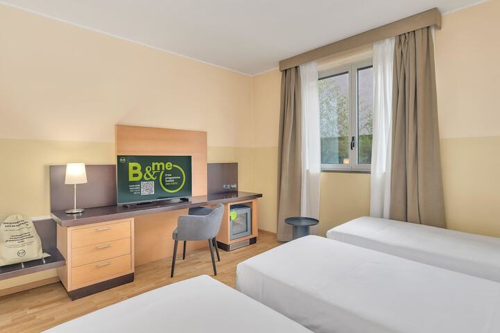 Room 6 of 31
