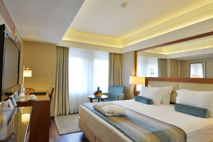 Room 14 of 57